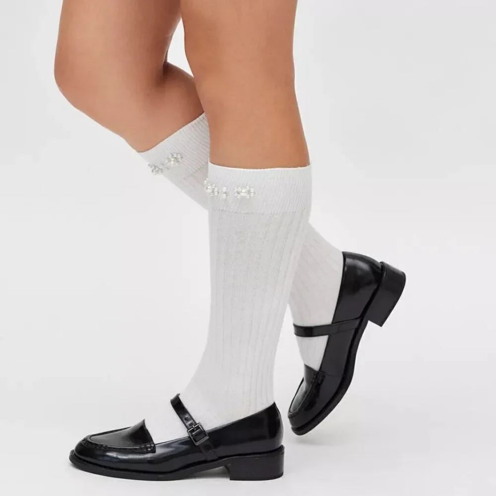 NWT Urban Outfitters Pearl Topped White Knee High Sock